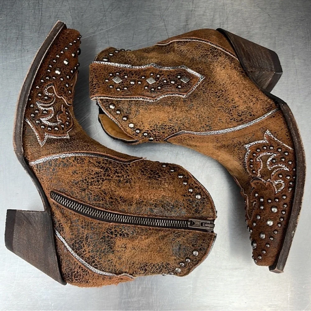 Old Gringo “Ilona short boots” in studded rust leather - Picture 8 of 10